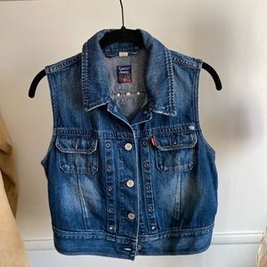 Levi’s Denim Jacket/Vest